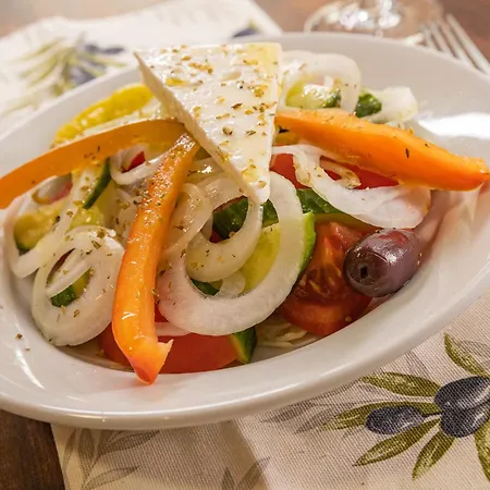 Neckarblick فندق 3*