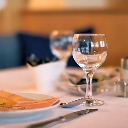 Hotel Neckarblick 3*