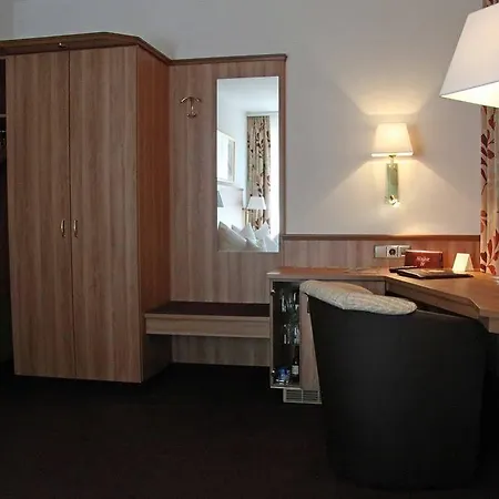 Hotel Neckarblick 3*