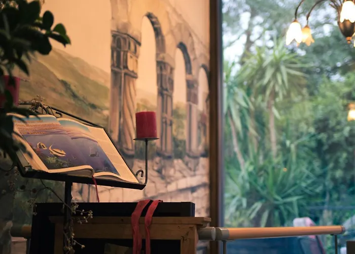 فندق Neckarblick 3*